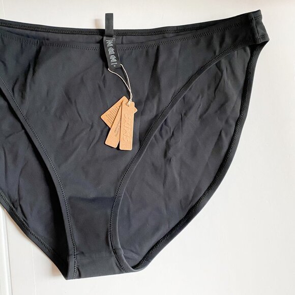 NWT SKIMS  Black Onyx Bikini Bottoms 4X - Picture 3 of 6